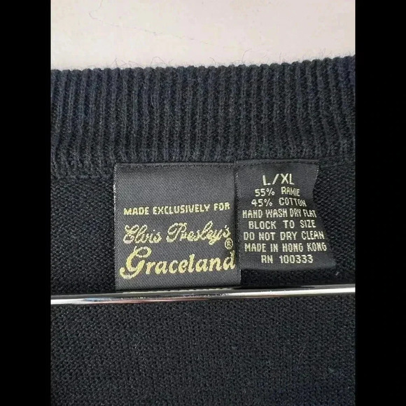 NWT Vintage Elvis Presley Graceland 1999 Womens Cardigan Sweater Made Hong Kong - Picture 7 of 8